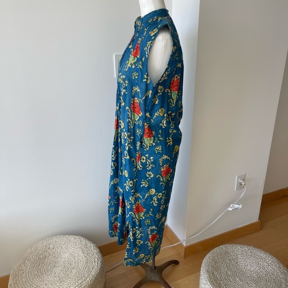 Lisa Corti - Picture 3 of 8